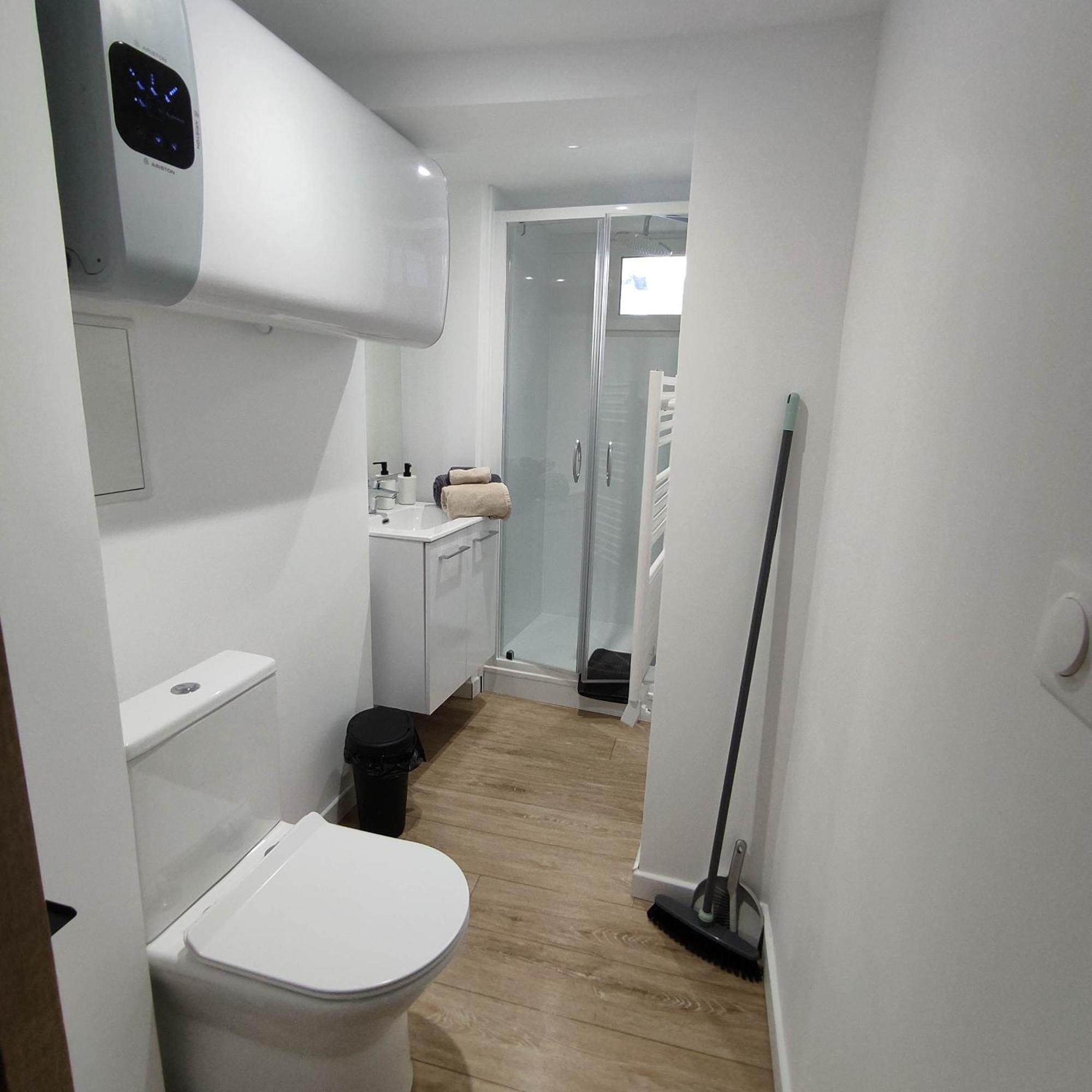 Apartamento A 10 Min De Rouen - Le Rollon Deville-les-Rouen Exterior foto